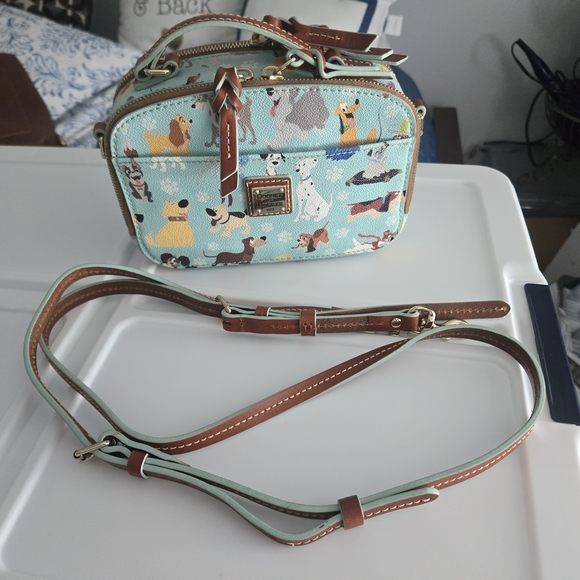 Dooney & Bourke Aqua Dog Print Cosmetic Case with Tan Trim - Picture 4 of 11